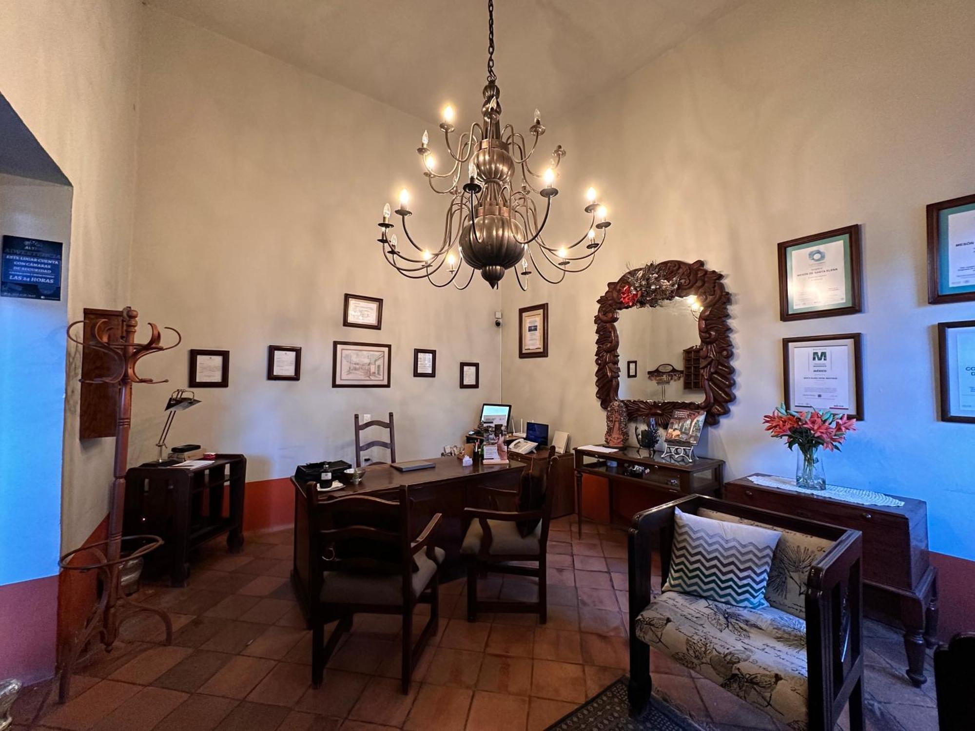 Santa Elena Hotel Boutique Маскота Екстериор снимка